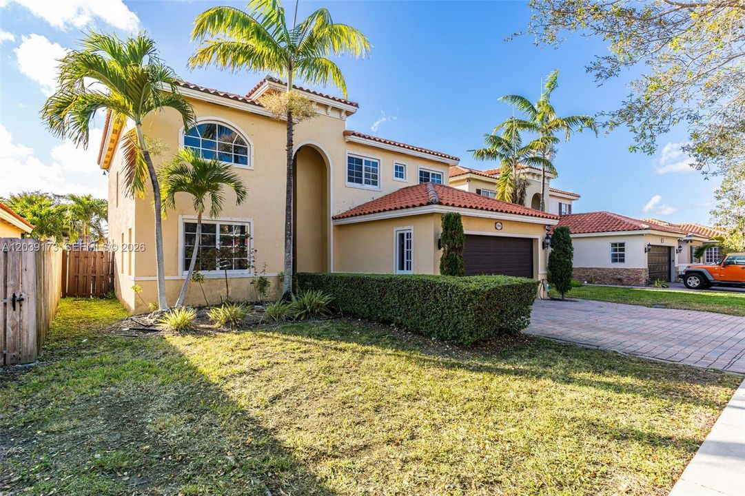For Sale: $575,000 (4 beds, 3 baths, 2256 Square Feet)