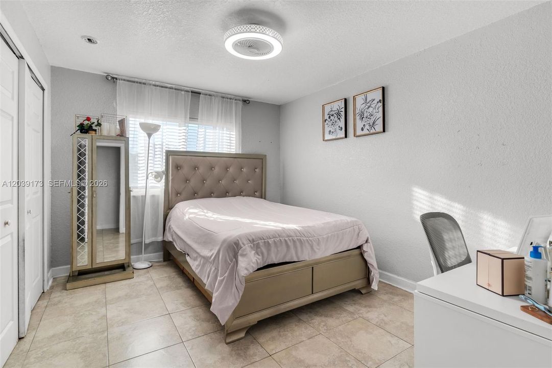 For Sale: $575,000 (4 beds, 3 baths, 2256 Square Feet)