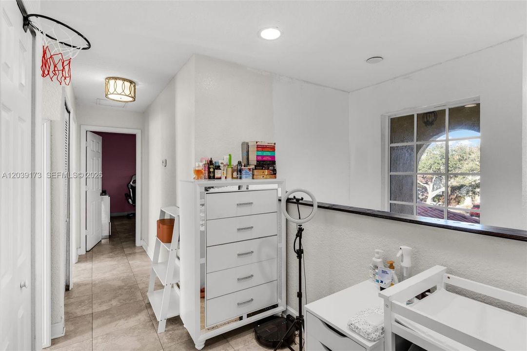 For Sale: $575,000 (4 beds, 3 baths, 2256 Square Feet)