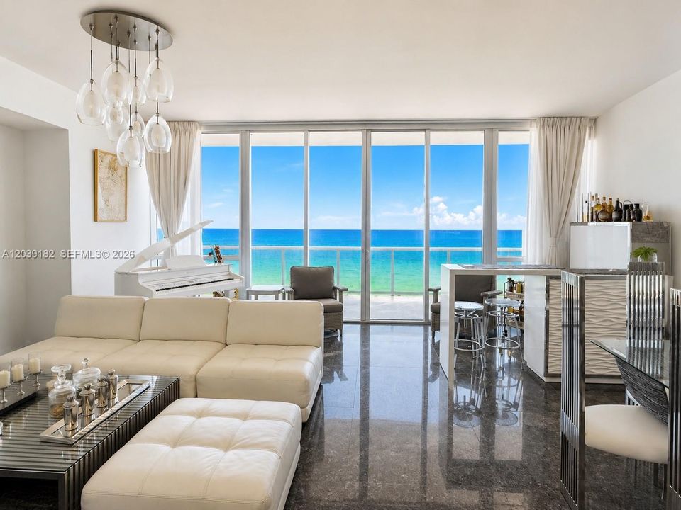 For Sale: $3,147,000 (3 beds, 3 baths, 2928 Square Feet)