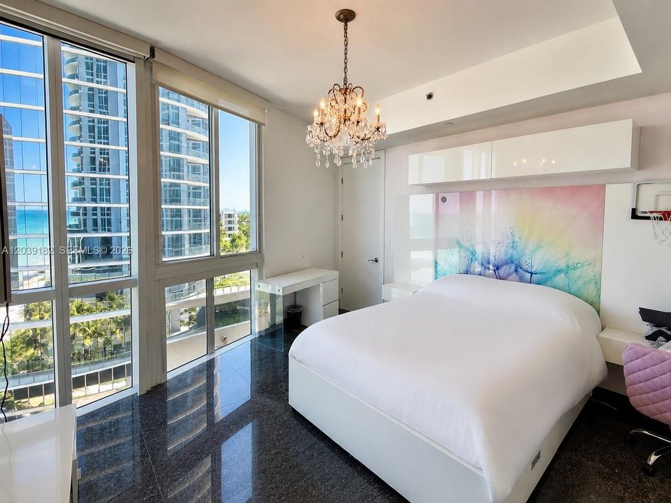 For Sale: $3,147,000 (3 beds, 3 baths, 2928 Square Feet)