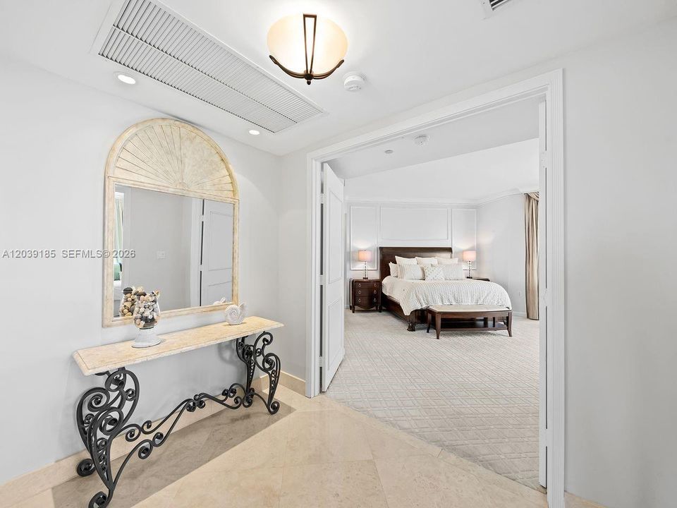For Sale: $2,175,000 (3 beds, 2 baths, 2623 Square Feet)