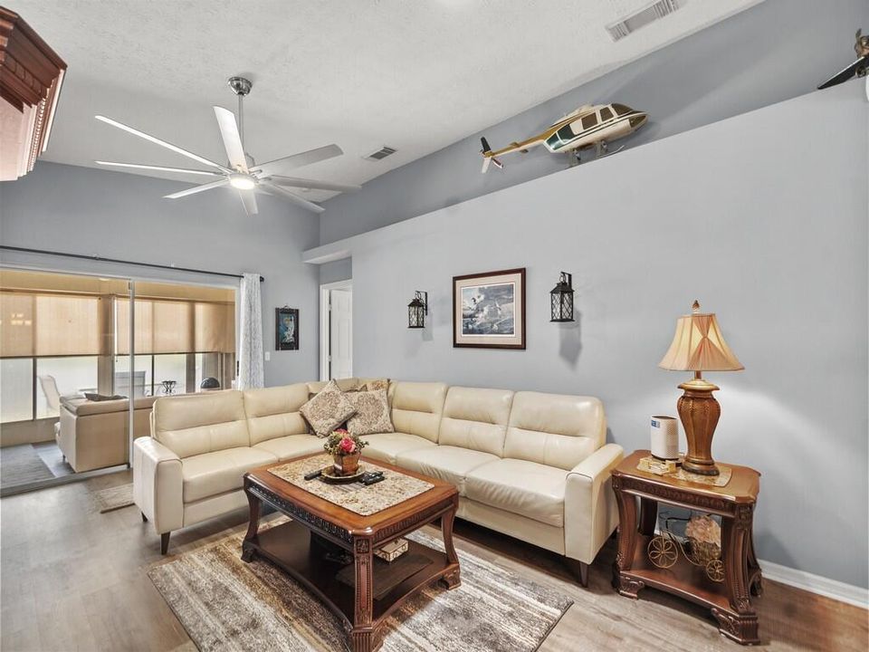6704 Picante Circle