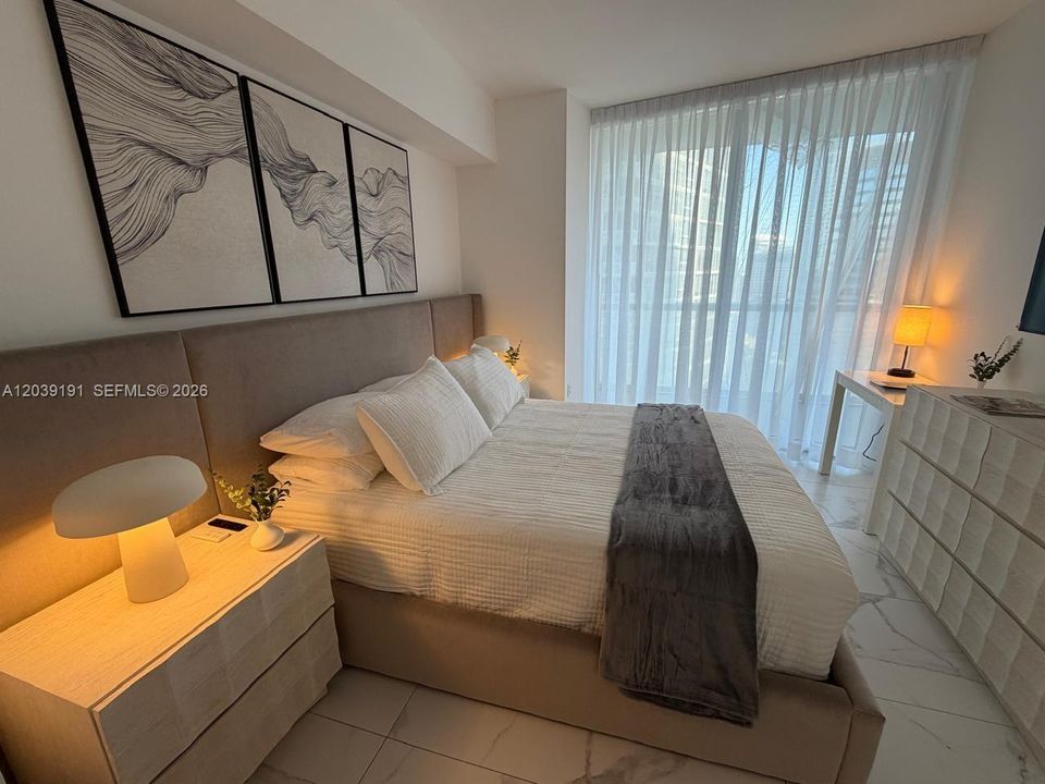 En Renta: $6,800 (2 camas, 2 baños, 1012 Pies cuadrados)