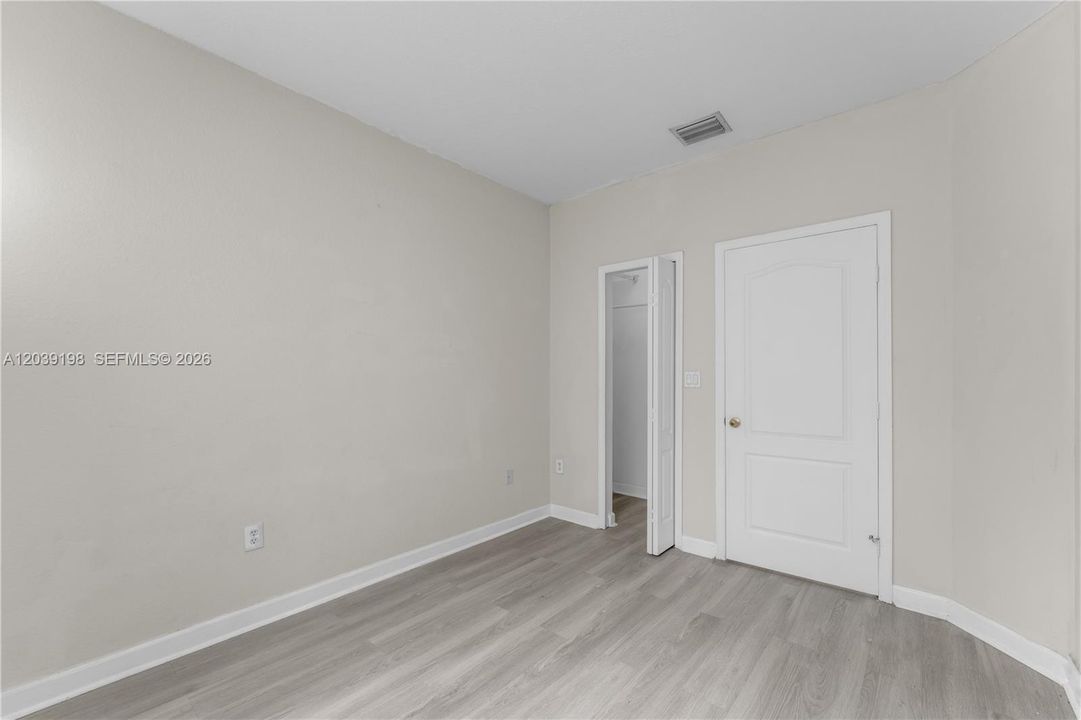 For Sale: $545,000 (3 beds, 3 baths, 1775 Square Feet)