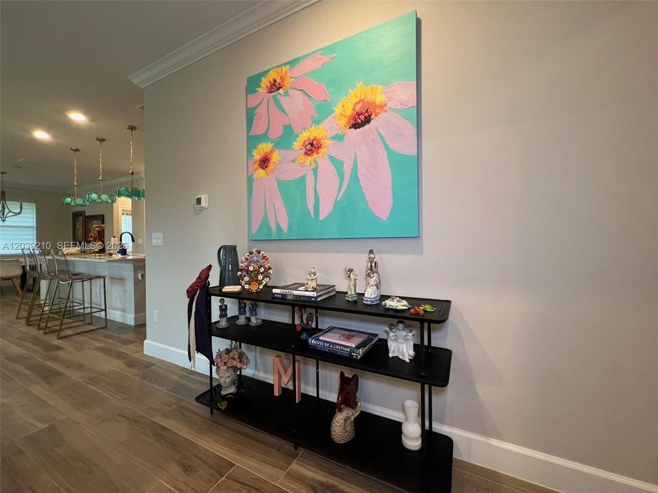 For Sale: $599,900 (3 beds, 2 baths, 2184 Square Feet)