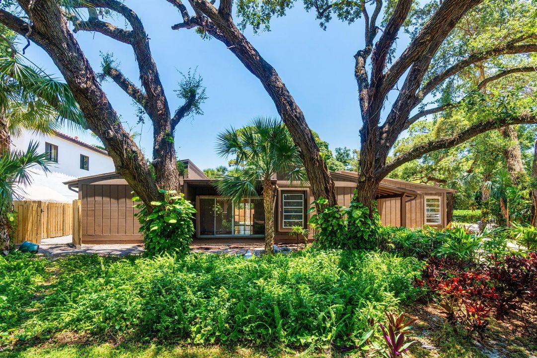 001-1051Southwest21stStreet-BocaRaton-FL