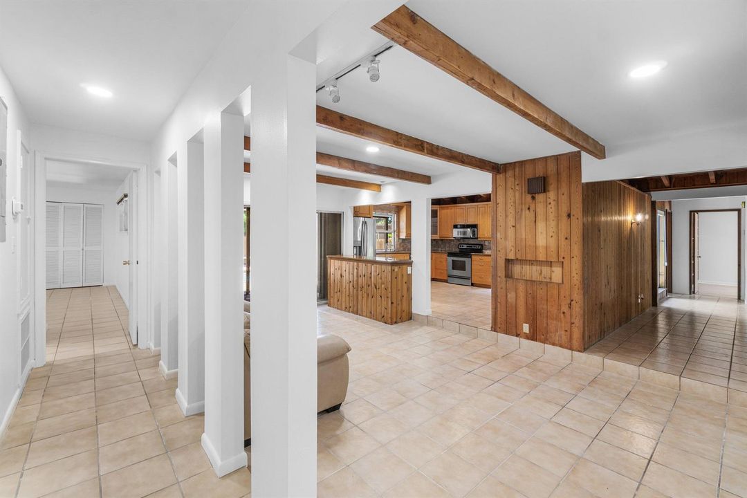 018-1051Southwest21stStreet-BocaRaton-FL