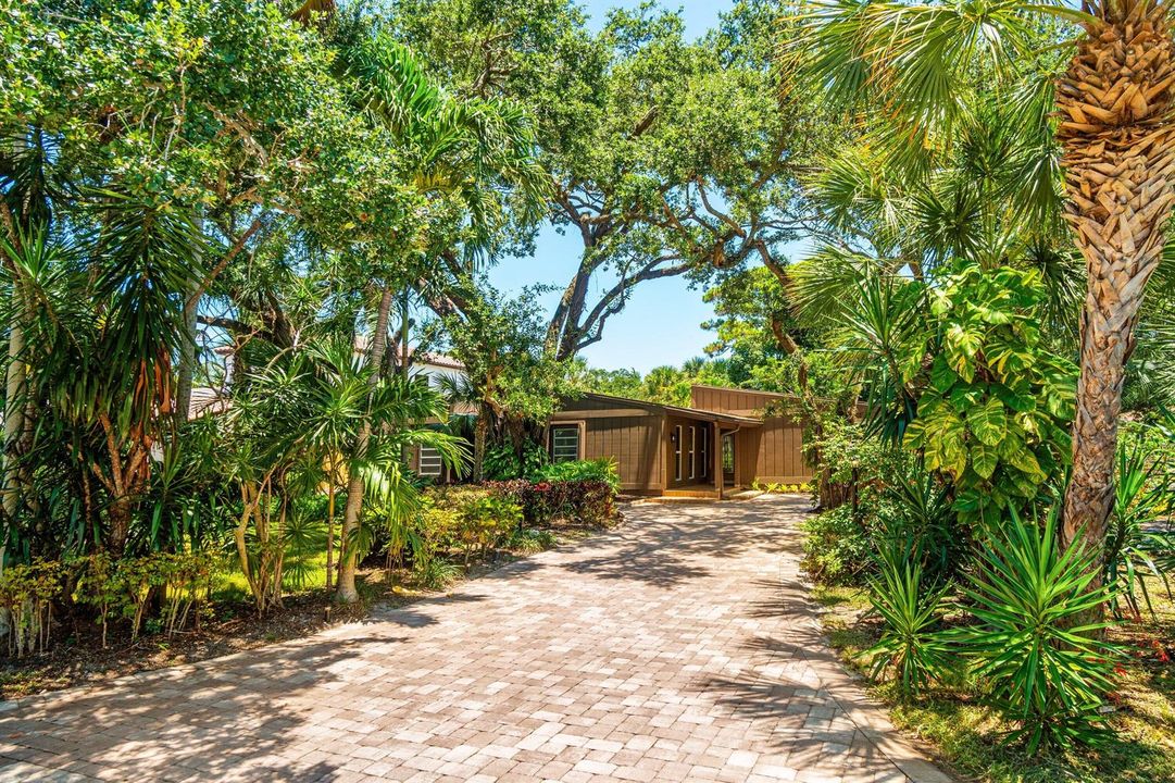 005-1051Southwest21stStreet-BocaRaton-FL