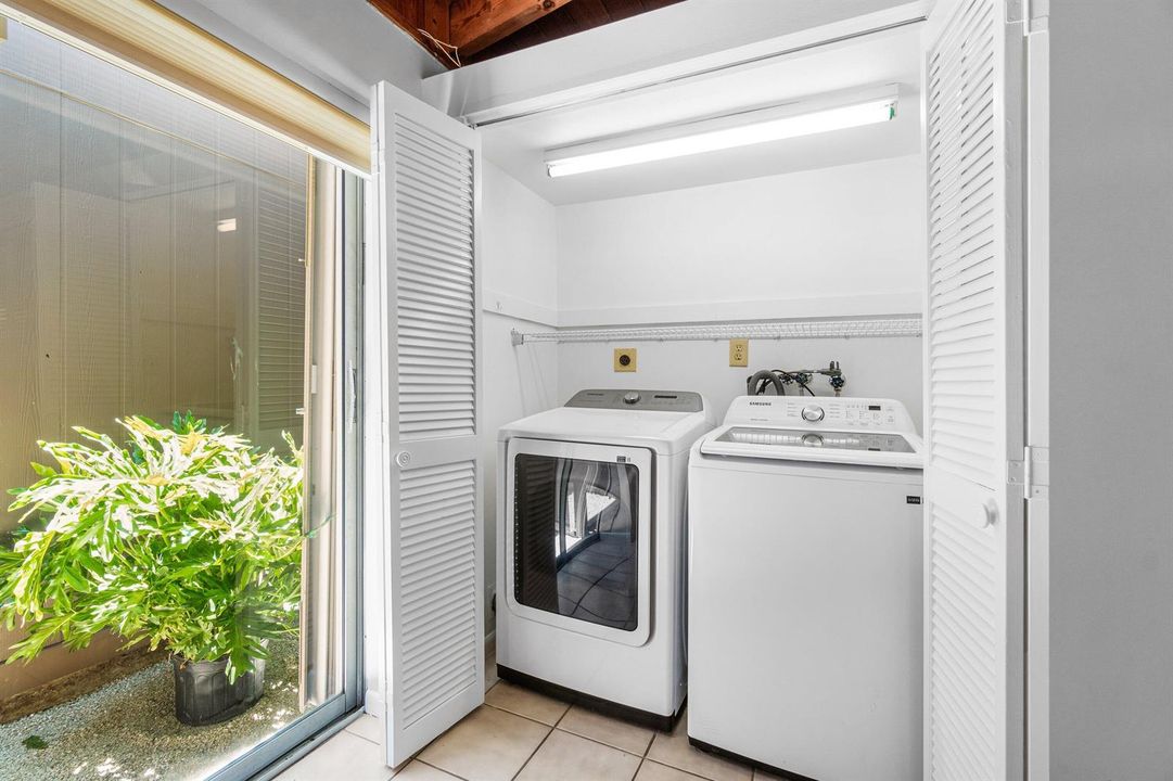 040-1051Southwest21stStreet-BocaRaton-FL