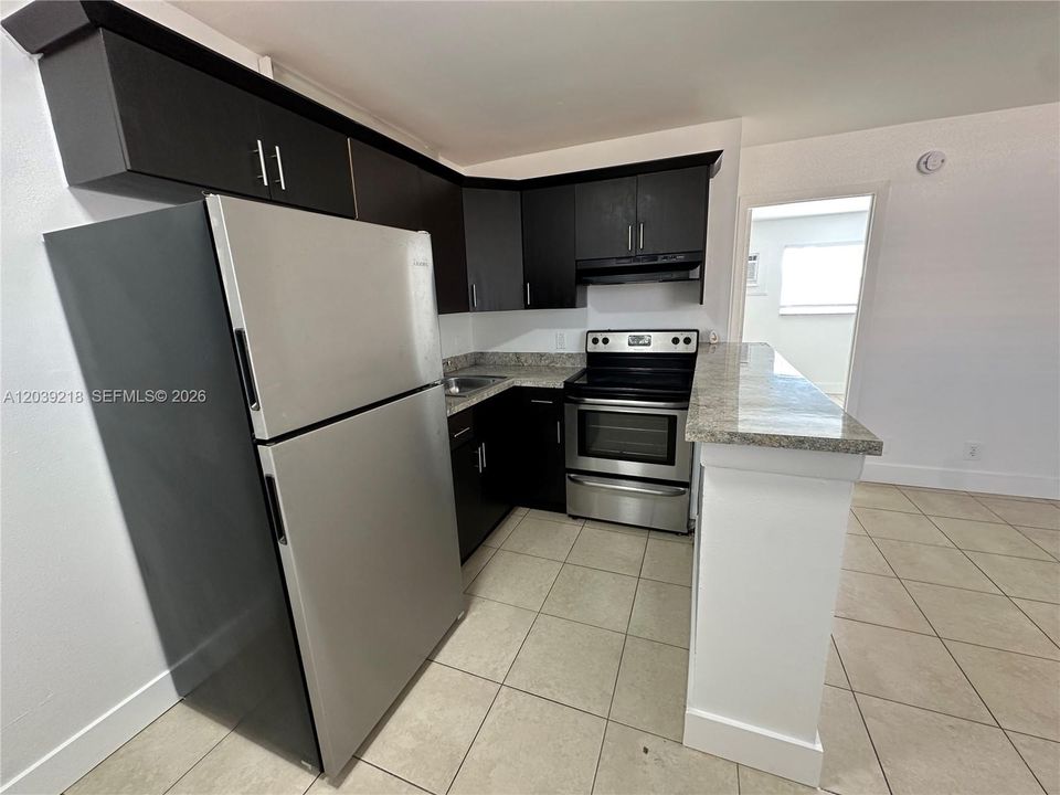 В аренду: $1,500 (1 спален, 1 ванн, 407 Квадратных фут)