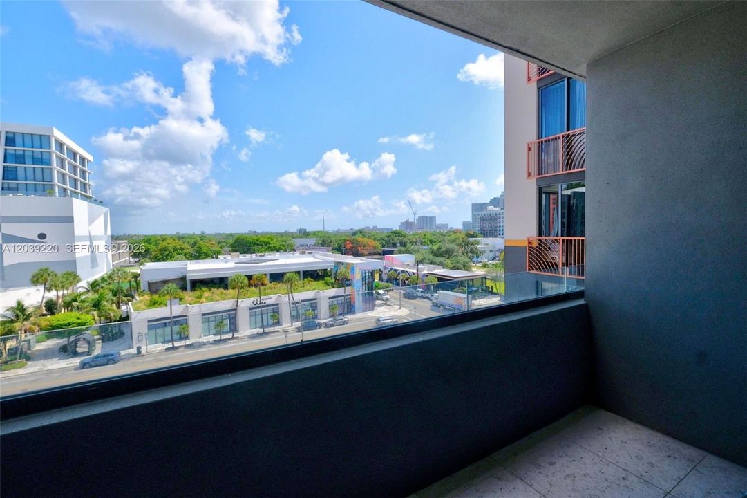 En Venta: $730,000 (1 camas, 1 baños, 720 Pies cuadrados)