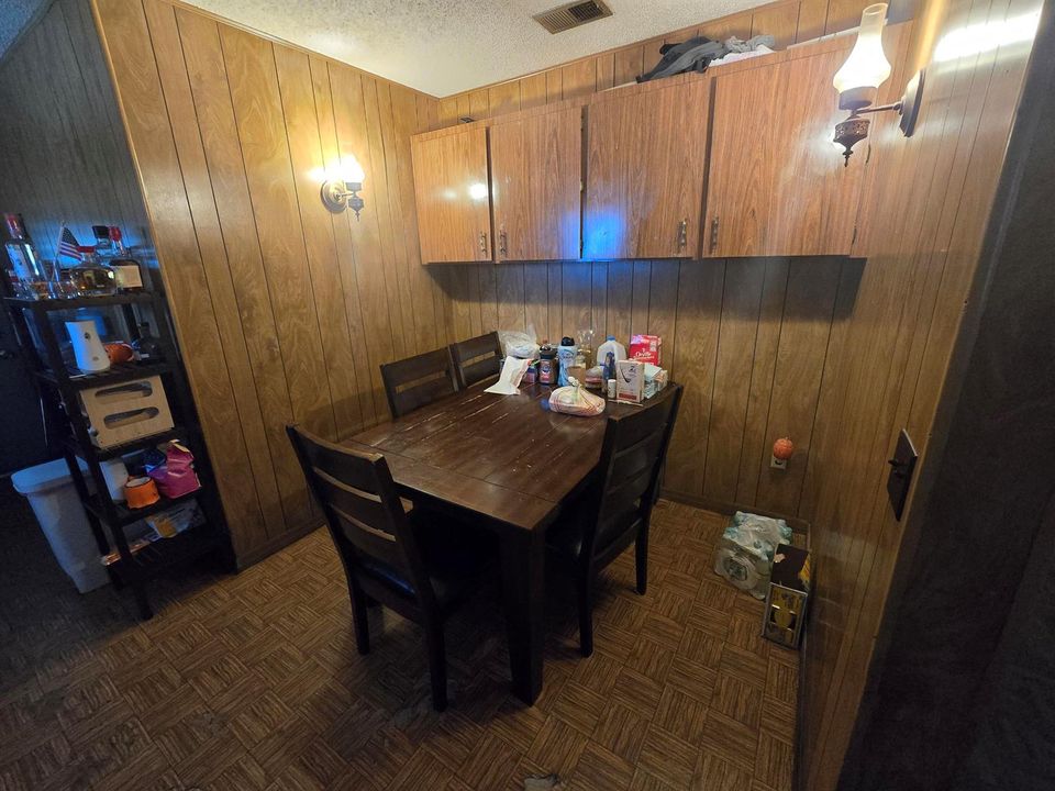 1005 Dining