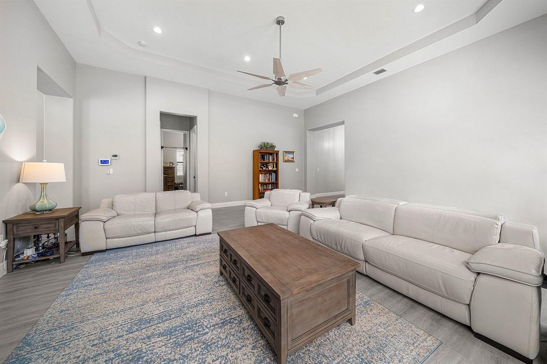 008-6304VireoCourt-LakeWorth-FL-33463-SM