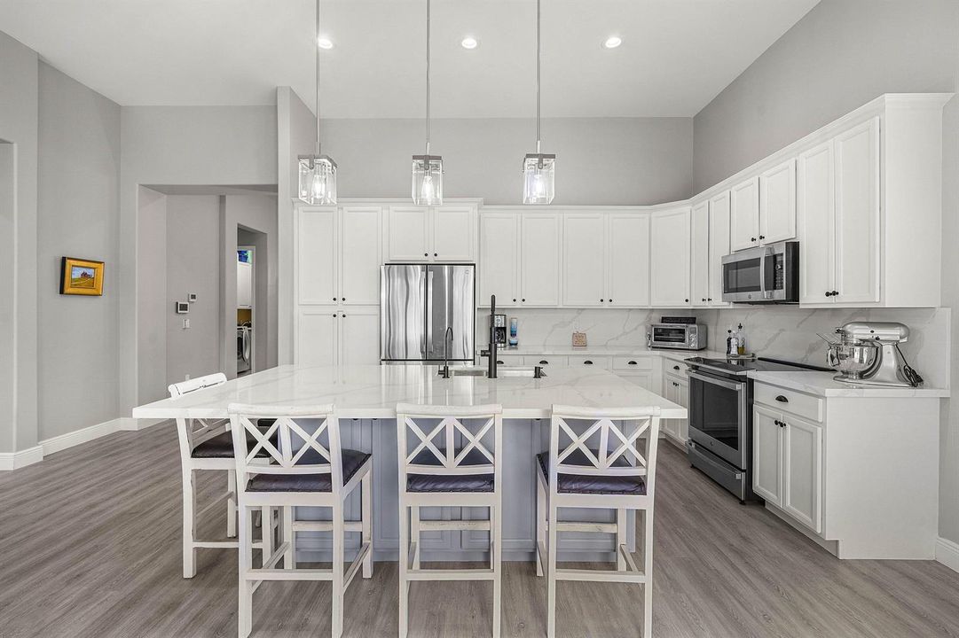 011-6304VireoCourt-LakeWorth-FL-33463-SM