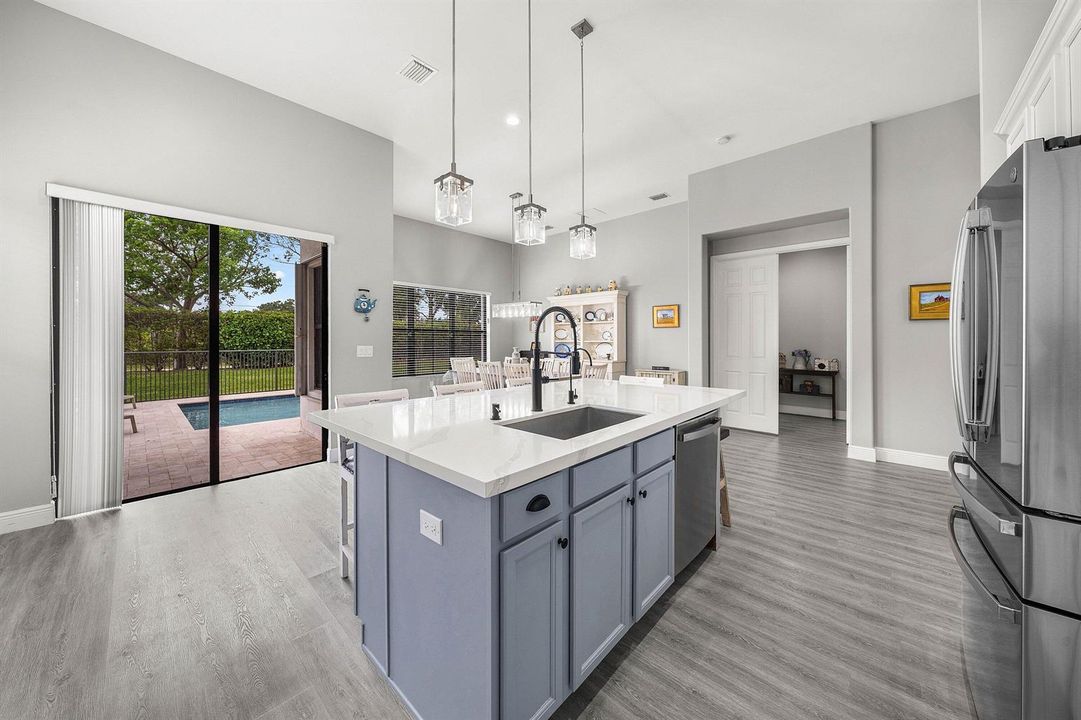 012-6304VireoCourt-LakeWorth-FL-33463-SM