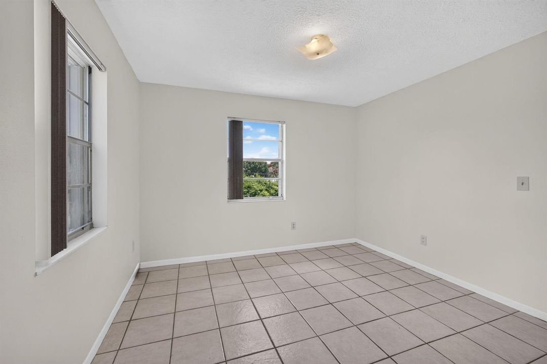 32-web-or-mls-5D1A1712