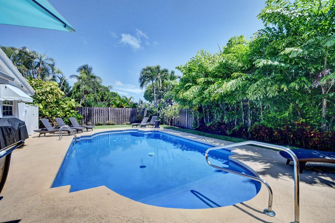 6th, pool