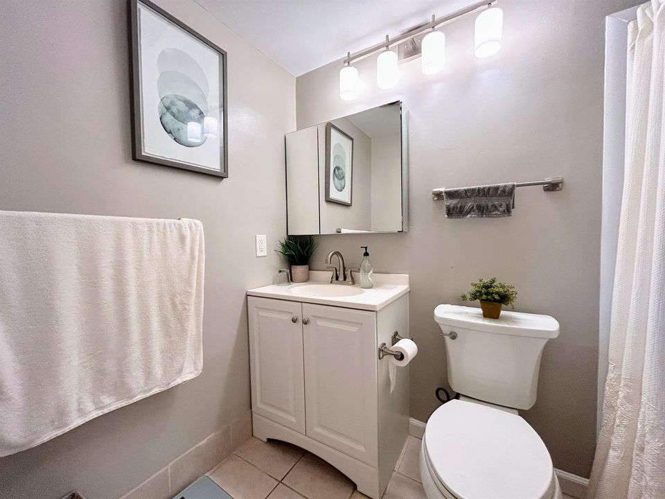 MAIN BATH