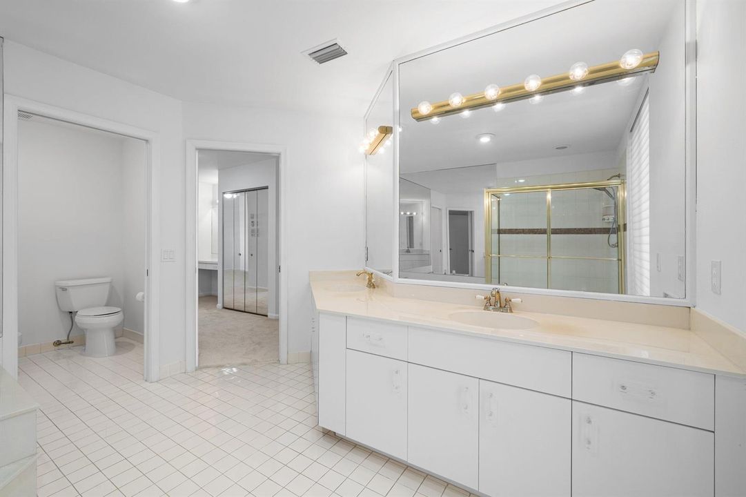 037-6495ViaRosa-BocaRaton-FL-33433-SMALL