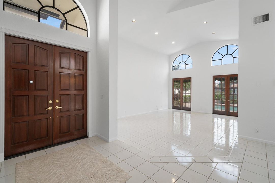 007-6495ViaRosa-BocaRaton-FL-33433-SMALL