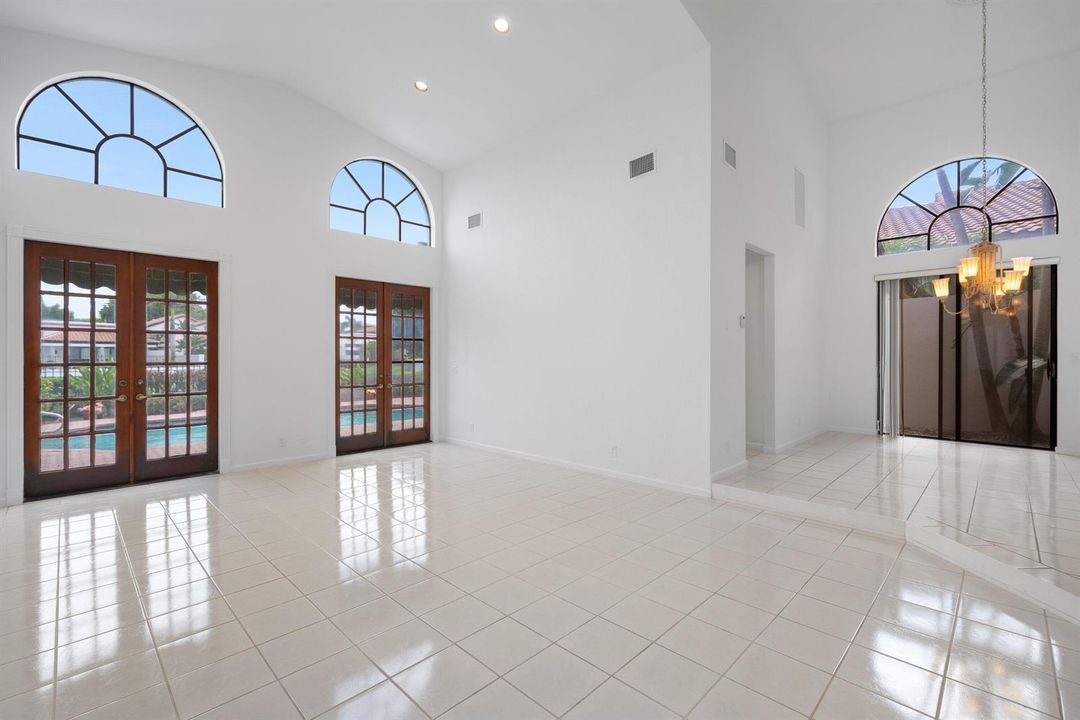 011-6495ViaRosa-BocaRaton-FL-33433-SMALL