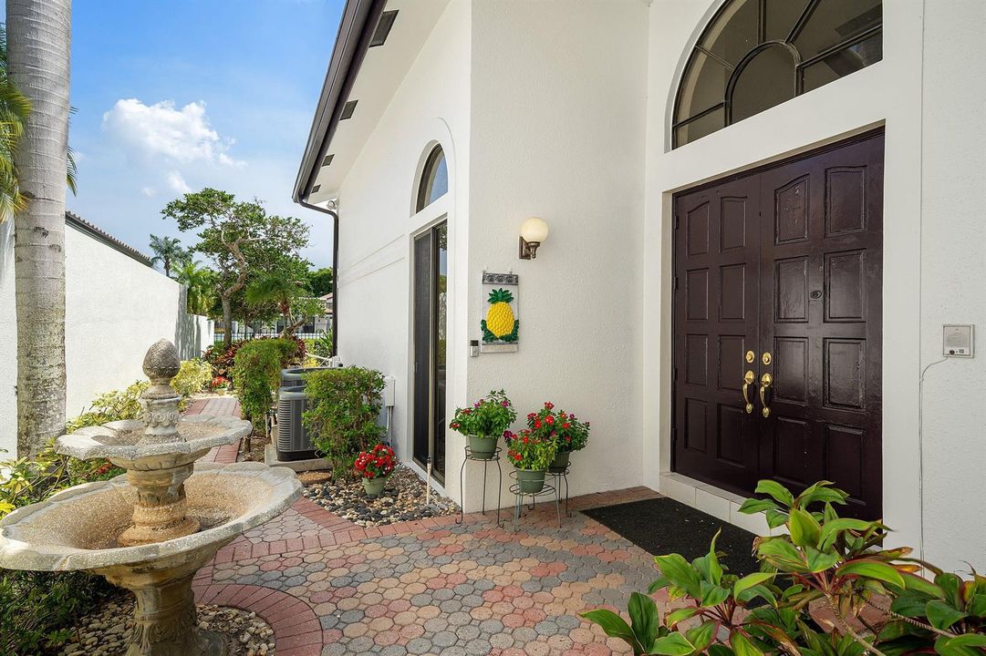005-6495ViaRosa-BocaRaton-FL-33433-SMALL