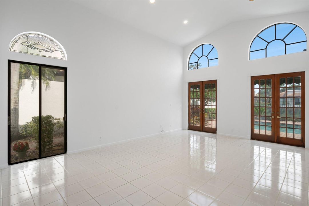 010-6495ViaRosa-BocaRaton-FL-33433-SMALL