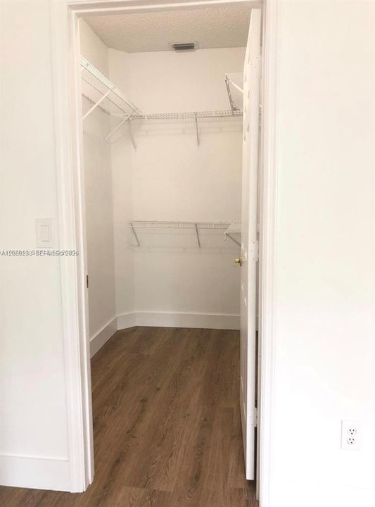 В аренду: $3,350 (3 спален, 2 ванн, 1534 Квадратных фут)