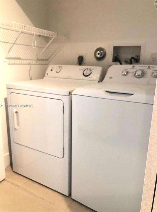 В аренду: $3,350 (3 спален, 2 ванн, 1534 Квадратных фут)