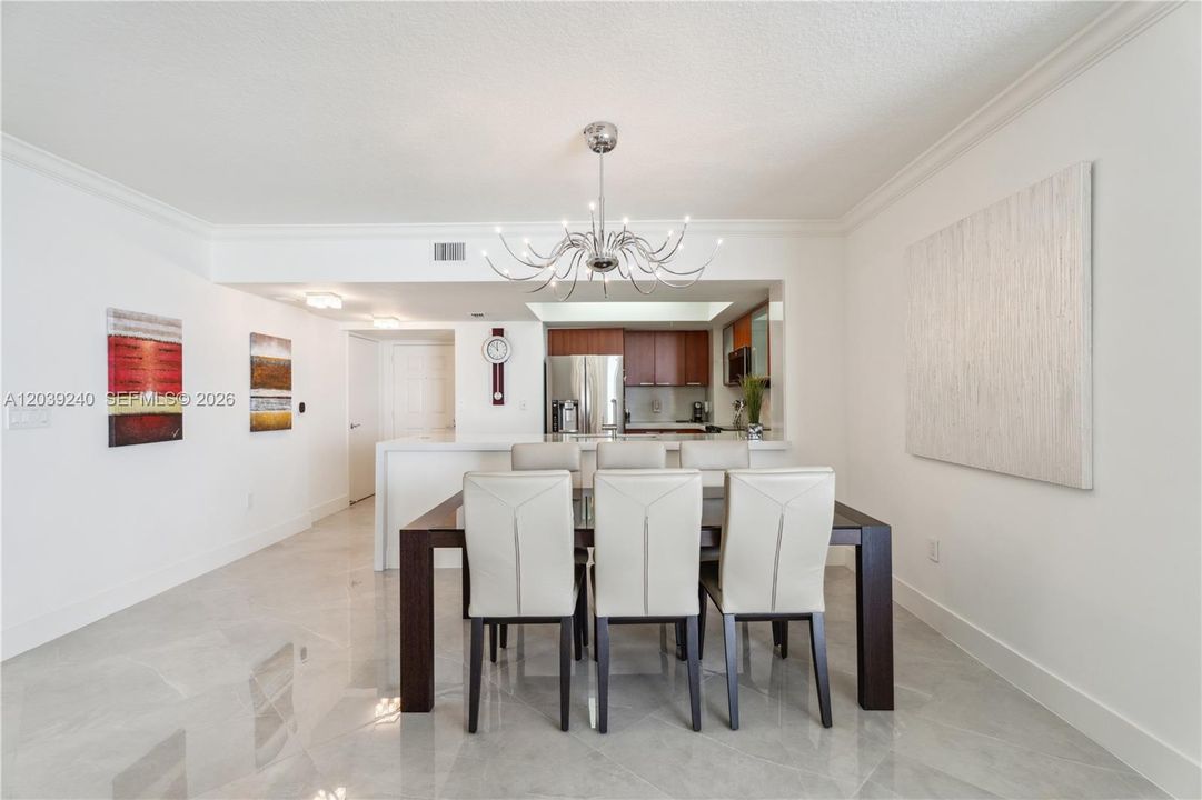 For Sale: $864,000 (1 beds, 1 baths, 1000 Square Feet)