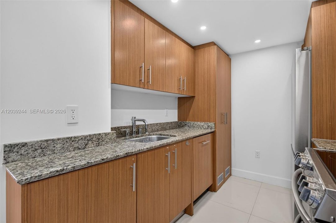 En Renta: $6,500 (2 camas, 2 baños, 1056 Pies cuadrados)