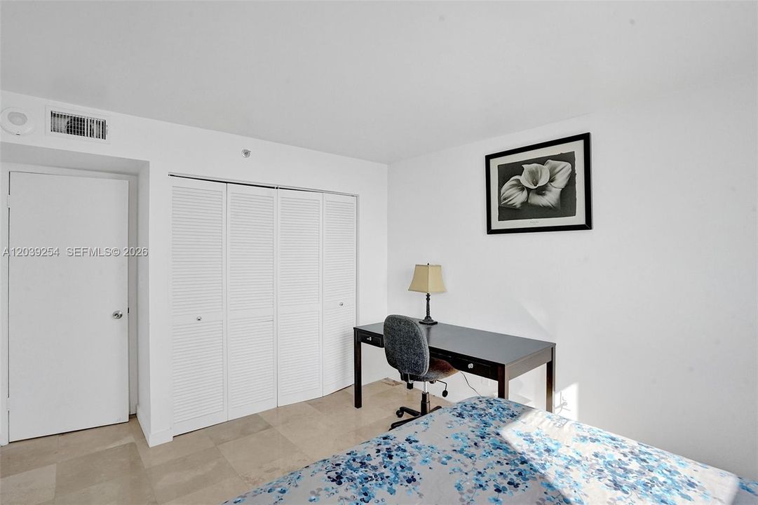 2nd Bedroom