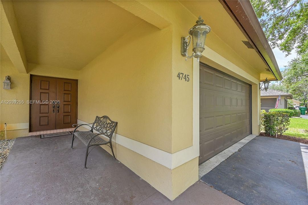 В аренду: $4,950 (4 спален, 2 ванн, 2220 Квадратных фут)
