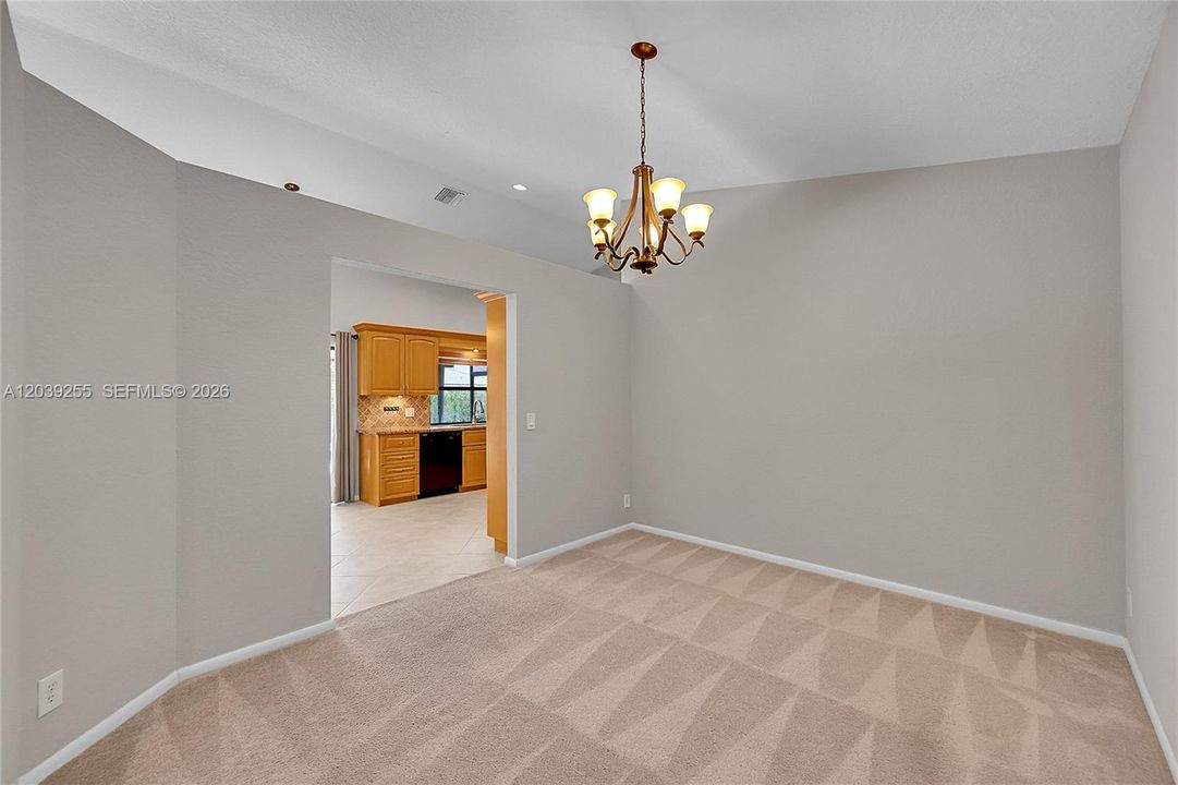 В аренду: $4,950 (4 спален, 2 ванн, 2220 Квадратных фут)