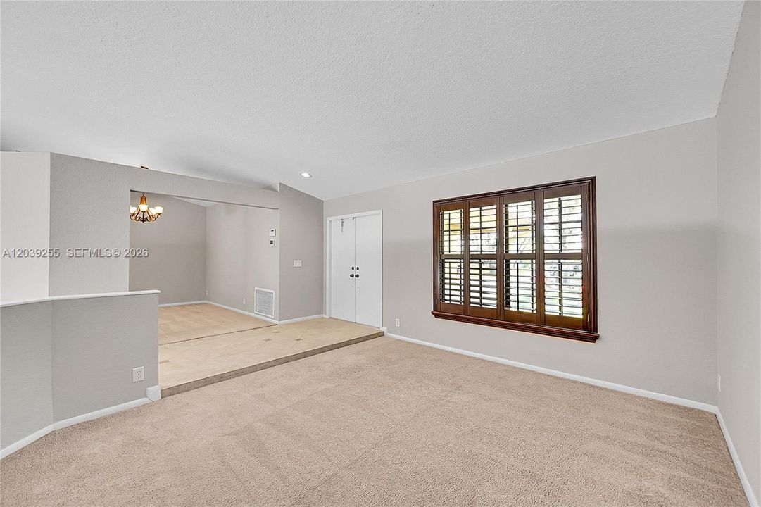В аренду: $4,950 (4 спален, 2 ванн, 2220 Квадратных фут)