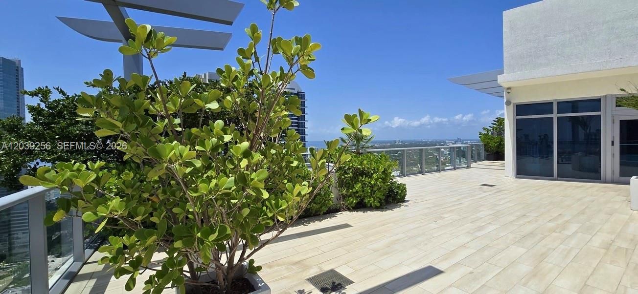 En Venta: $610,000 (1 camas, 1 baños, 812 Pies cuadrados)