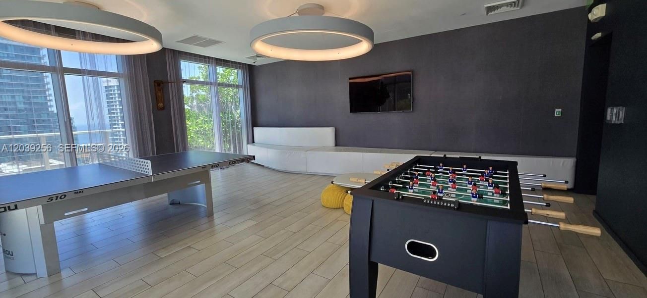 En Venta: $610,000 (1 camas, 1 baños, 812 Pies cuadrados)