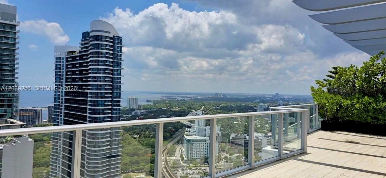 En Venta: $610,000 (1 camas, 1 baños, 812 Pies cuadrados)