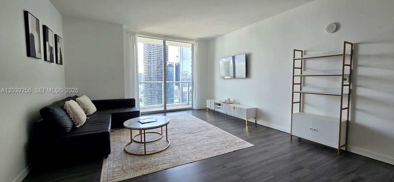 En Venta: $610,000 (1 camas, 1 baños, 812 Pies cuadrados)