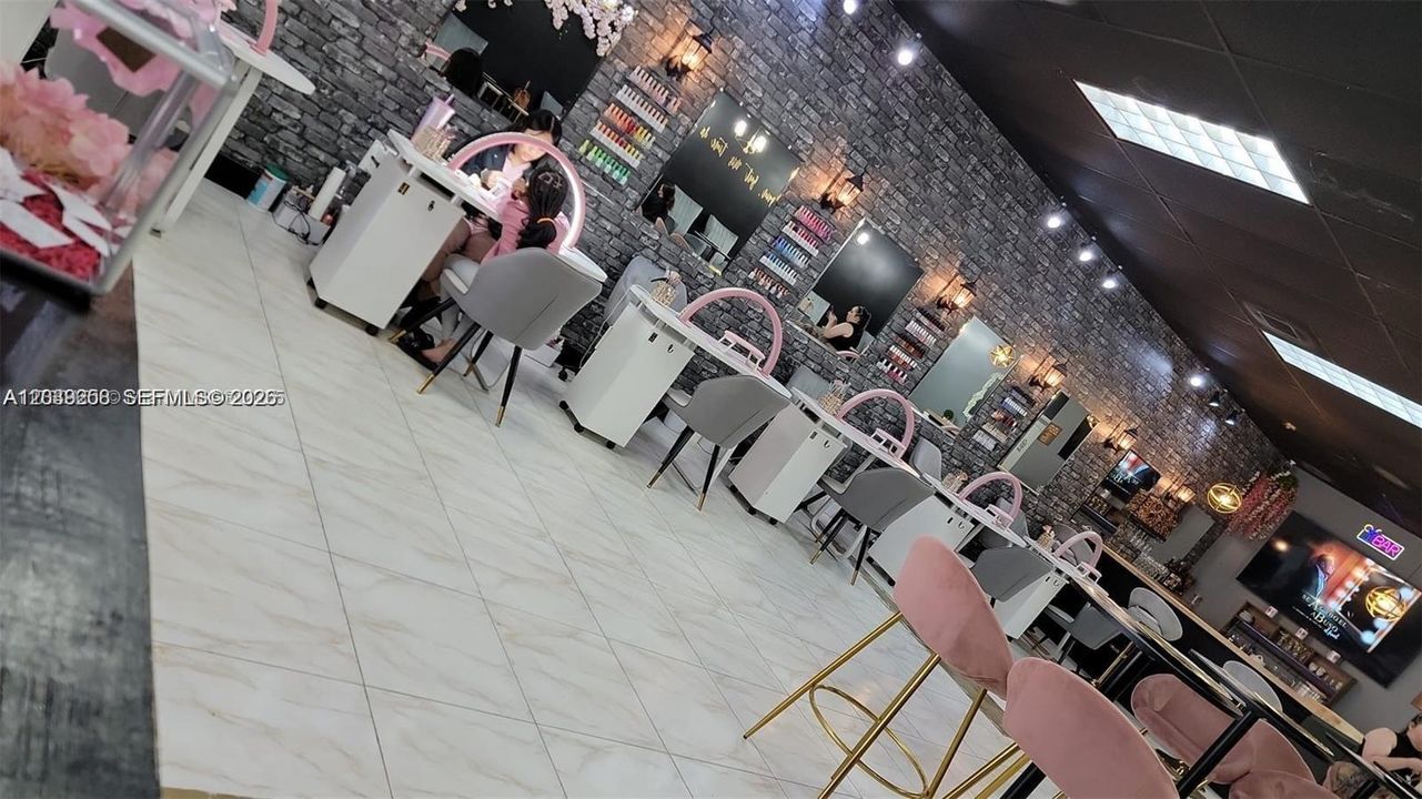 待售: $199,999 (0 贝兹, 0 浴室, 0 平方英尺)