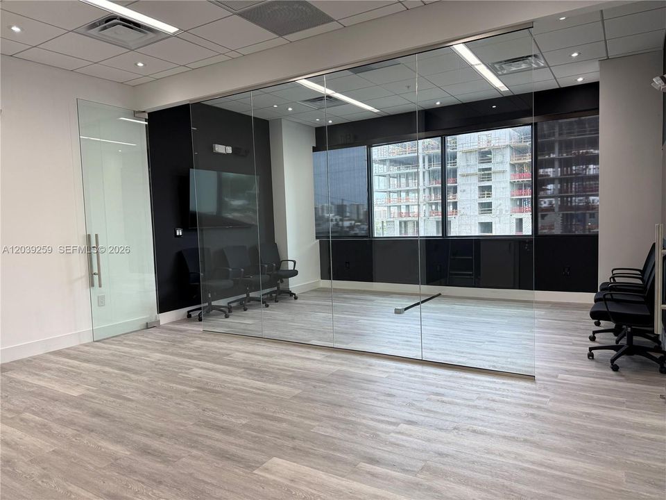 En Renta: $2,950 (0 camas, 0 baños, 0 Pies cuadrados)