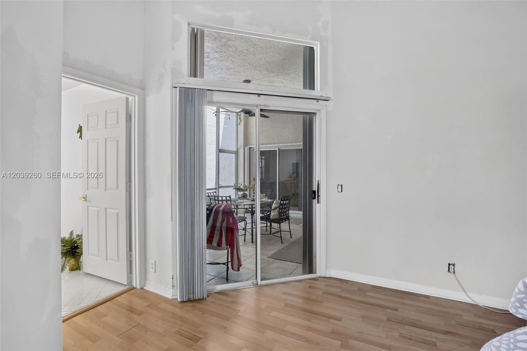 На продажу: $650,000 (4 спален, 2 ванн, 2302 Квадратных фут)