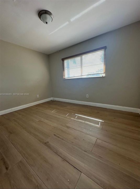 For Rent: $3,200 (3 beds, 2 baths, 2080 Square Feet)