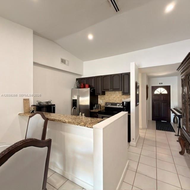 For Sale: $435,000 (3 beds, 2 baths, 1144 Square Feet)