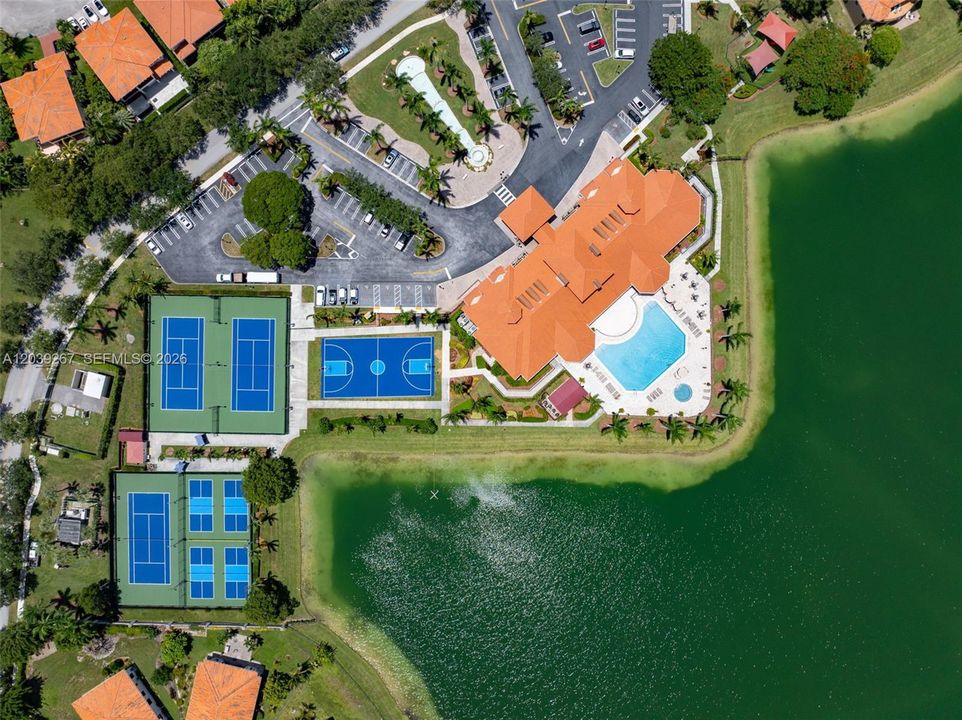Clubhouse and Amenities