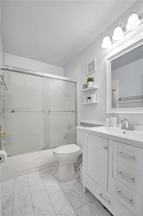 На продажу: $449,900 (3 спален, 2 ванн, 1468 Квадратных фут)