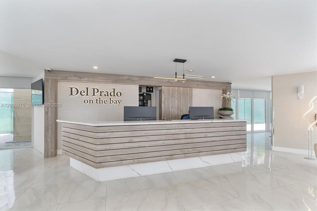 For Sale: $299,900 (2 beds, 2 baths, 1565 Square Feet)