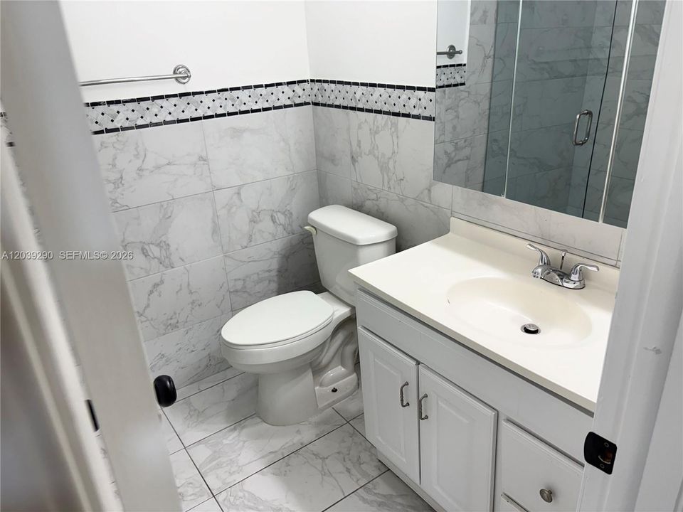 SENCOND ROOM