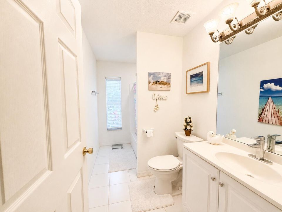 bathroom guest